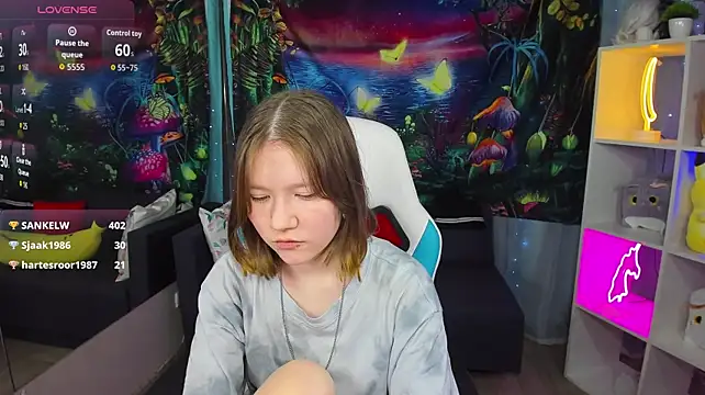 MillieMoor Live XXX-Chat