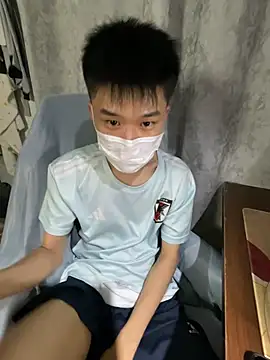 Zhang_yiovo Chat XXX in diretta