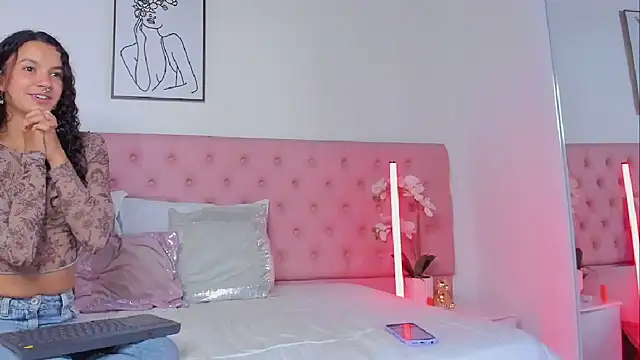 IvyRussel Live XXX-Chat