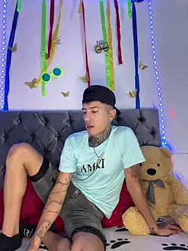 Show modela Camilo_Tattoo na web-kameri