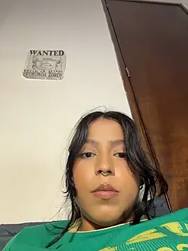 Naiara_sex Adlı Modelin Canlı XXX Sohbeti