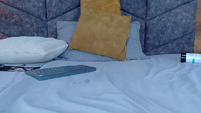AnnieRouse__ - SUCK UR COCK SO SLOPPY💦