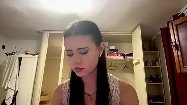 AnnieQute live XXX chat