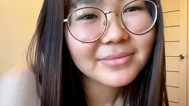HikkoSinu - slap my naked boobs