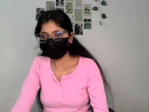 SANA_BABY_ Adlı Modelin Canlı XXX Sohbeti