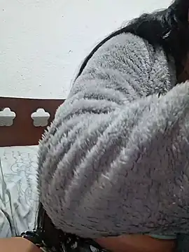 ZaidaWet - Squirt in face