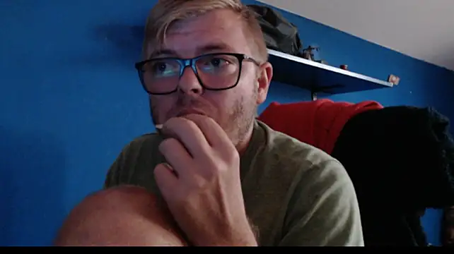 blondeboy92 – Naživo XXX chat