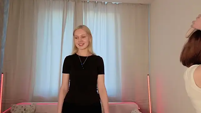 ChelsieAranas Chat XXX live