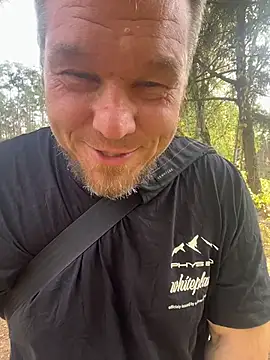 Živý XXX chat fetter_Daddy_Berlin