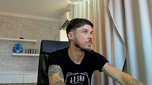 JonahShaw Obrolan Langsung XXX