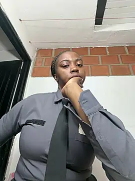 CiaraEbony's Live XXX Chat