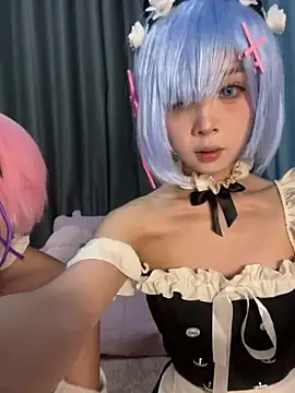 qiqi_xのライブXXXチャット