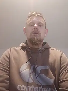 Chat +18 de Skody31 ao vivo