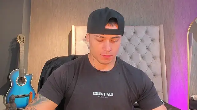 connorsmiith's Live XXX Chat