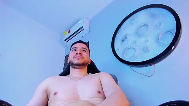 Chat +18 de Mike_0012 ao vivo