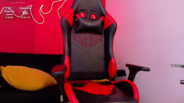 Chat +18 de Mike_savage3 ao vivo