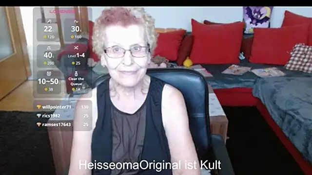 HeisseomaOriginal Adlı Modelin Canlı XXX Sohbeti