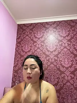 Chat +18 de juliana_diaz ao vivo