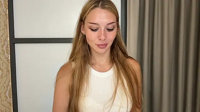 AngilaElvey