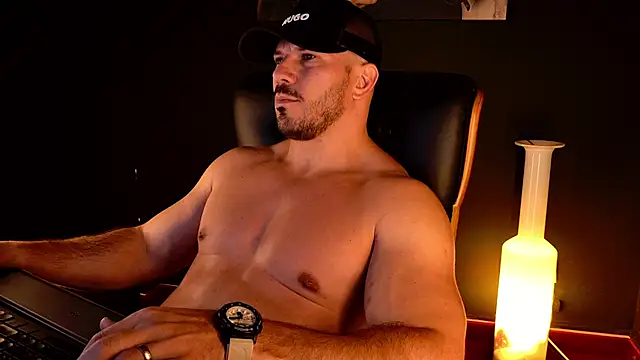 Živý XXX chat AngeloEric