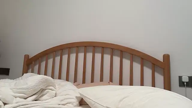 nooneknowspoppy's Live XXX Chat