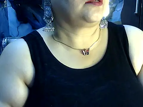 Chat XXX en directo de Soniya_Sha