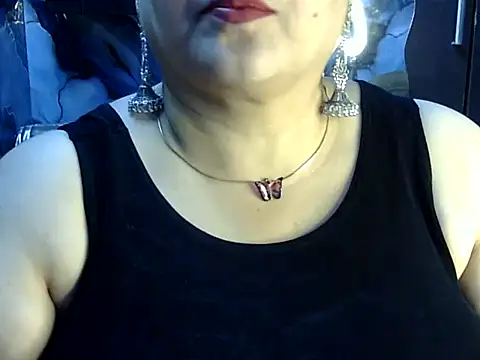Soniya_Sha live XXX chat