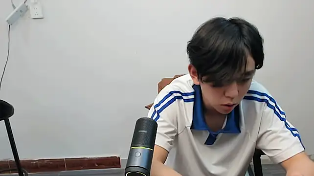 JKQ_334's Live XXX Chat