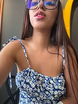 Sofi-jimenez - FUCK ME IN THE MENS BATHROOM💦🔥