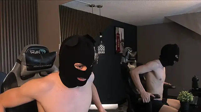 Онлайн чат XXX TheGhostforeeonss