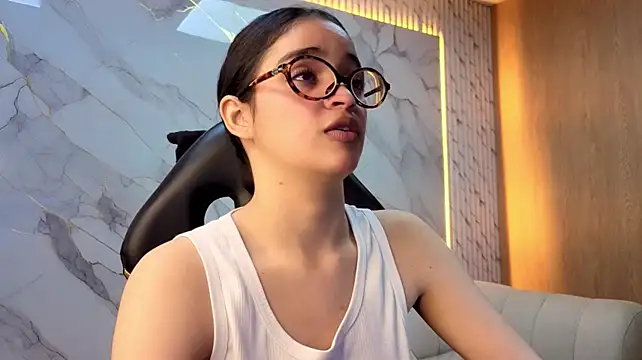 XXX chat uživo modela Doofens_tp