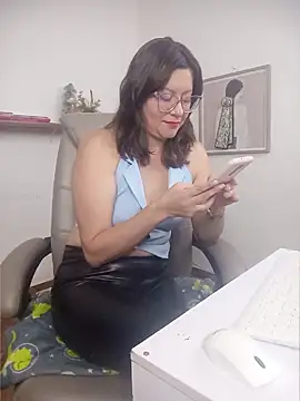 Chat +18 de Chanelll_Taylorr_ ao vivo