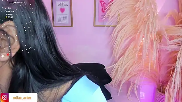 Chat XXX ao vivo de MiaaCarter_
