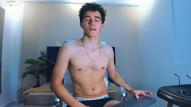 Austinbolt Live XXX Chat