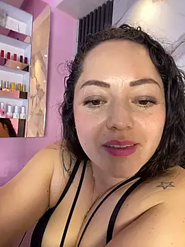 Онлайн чат XXX Nails_Lucia