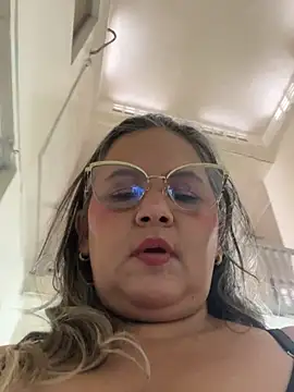 Lucy_Milf_474 - PUSSY CLOSER ♥