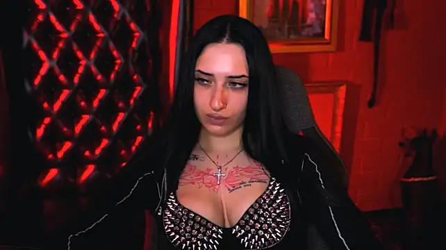 XXX chat uživo modela MonicaLowes