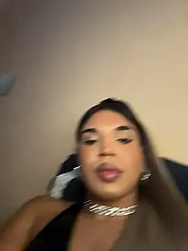 biancaAngel Adlı Modelin Canlı XXX Sohbeti