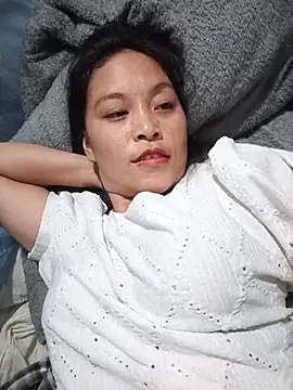 XXX chat uživo modela Alice-567