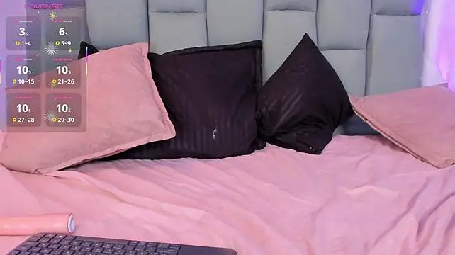 Catalinaa01's Live XXX Chat