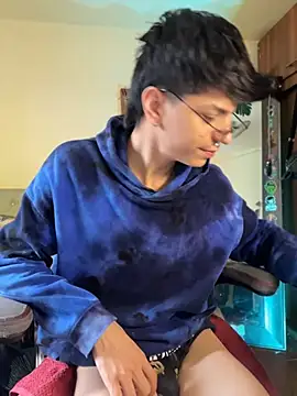 marckalexis Adlı Modelin Canlı XXX Sohbeti