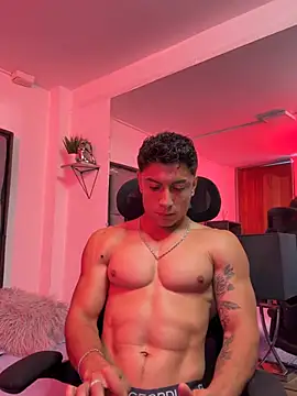 MR_MUSCLEのライブXXXチャット