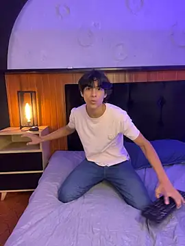 Cheys_Mast – Naživo XXX chat