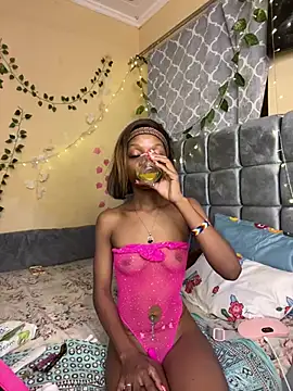 YourWetDream02's Live XXX Chat