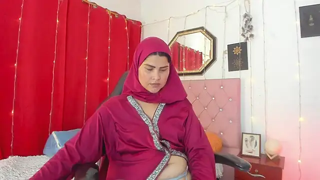 دردشة AishaAmin_ الجنسية المباشرة