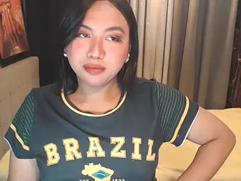 AsianHotPrecious' Live XXX Chat