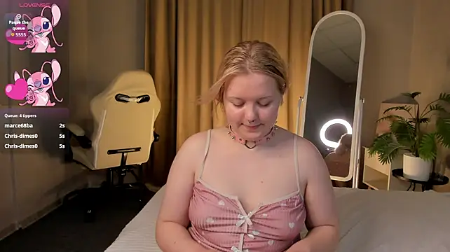 SunshyRose Chat XXX in diretta