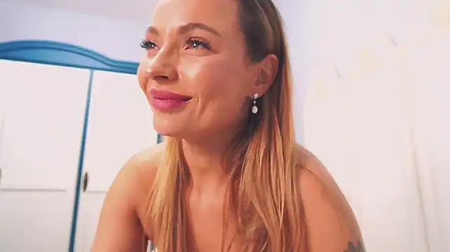 mollystarss 라이브 XXX 채팅
