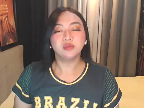 AsianHotPreciousのライブXXXチャット