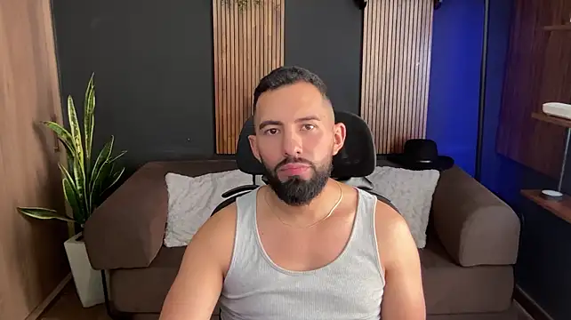 Rob_fab Adlı Modelin Canlı XXX Sohbeti